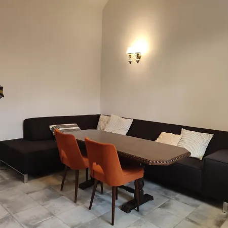 Trafo Base Camp Guest house Kroczyce