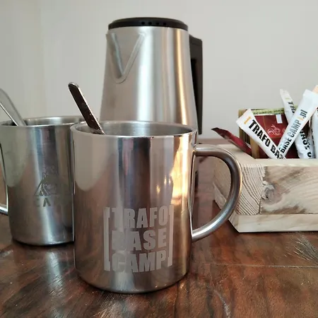 Trafo Base Camp بيت ضيافة كروتشيسته