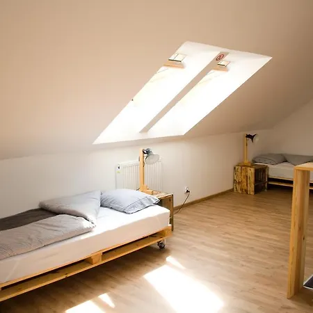 Trafo Base Camp Guest house Kroczyce