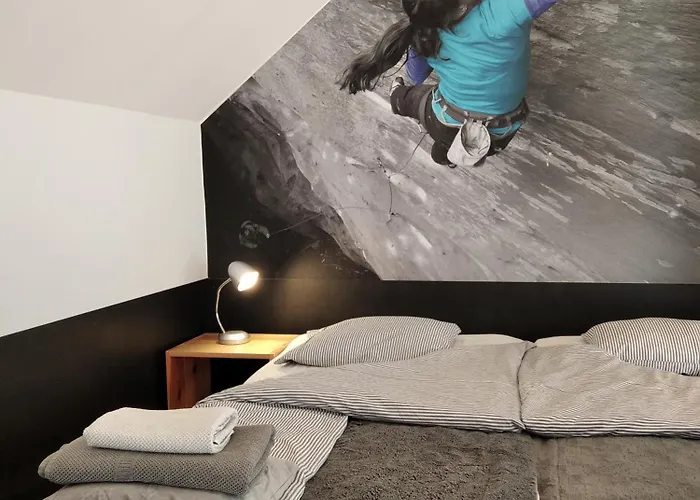 Trafo Base Camp 3* Kroczyce