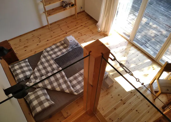 Trafo Base Camp Гостевой дом 3*