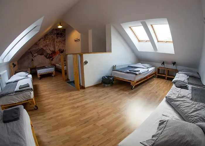 Guest house Trafo Base Camp 3*